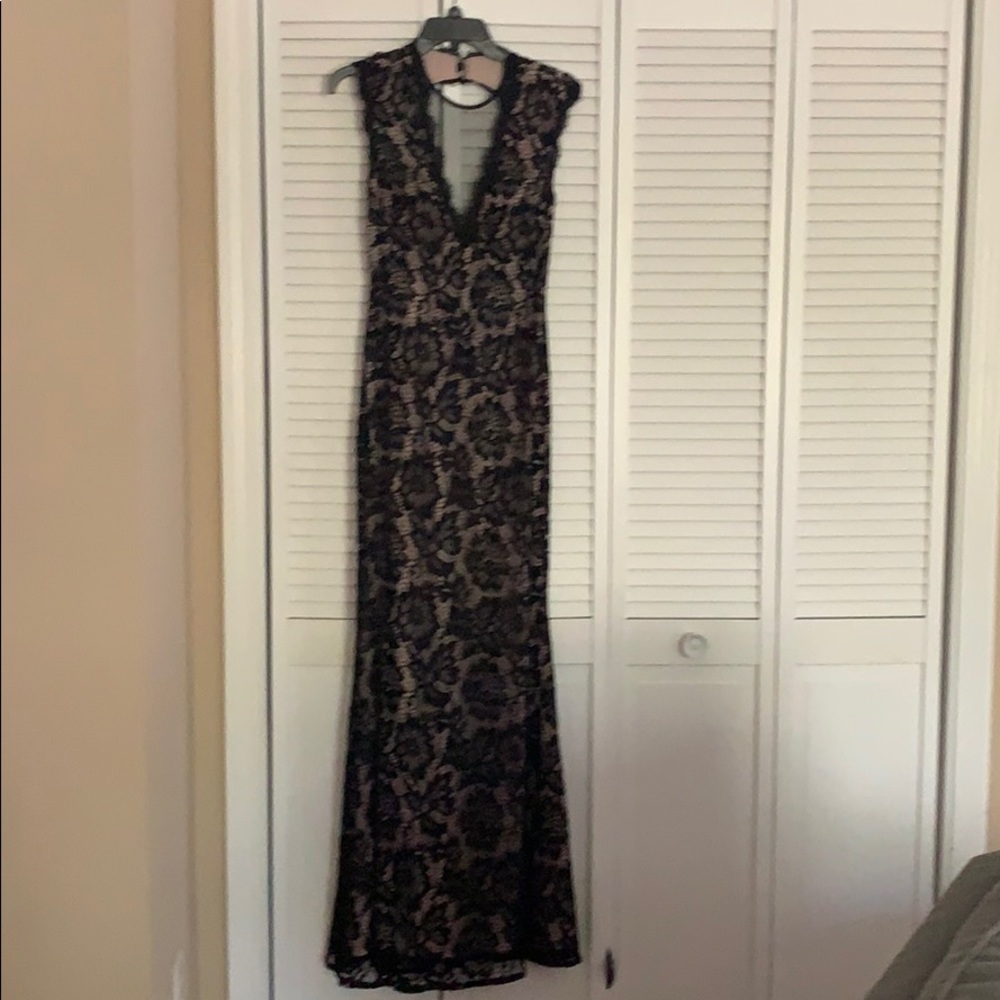 Size 6 Betsy & Adams dress from Lord and Taylor.